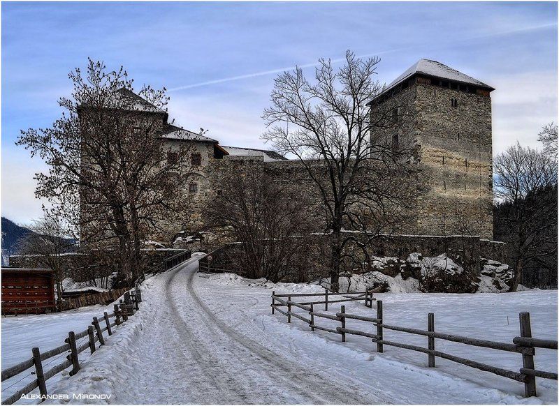 Kaprun Castlephoto preview