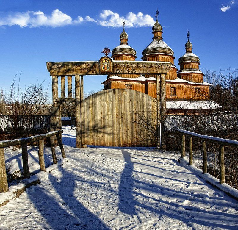 киев, церквушка Скоро служба фото превью