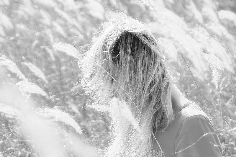 Ты выдумал меня...photo preview