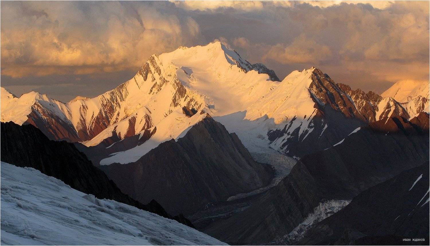 горы, киргизия, памир, пик губаева, 5368, ледник, туризм, альпинизм,, Иван Жданов
