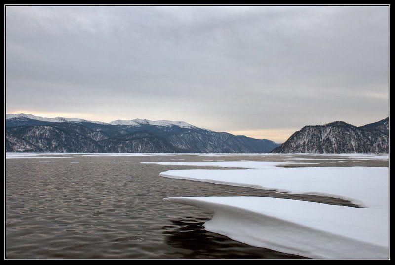 алтай, телецкое, озеро Застывшие волны и ветер.photo preview