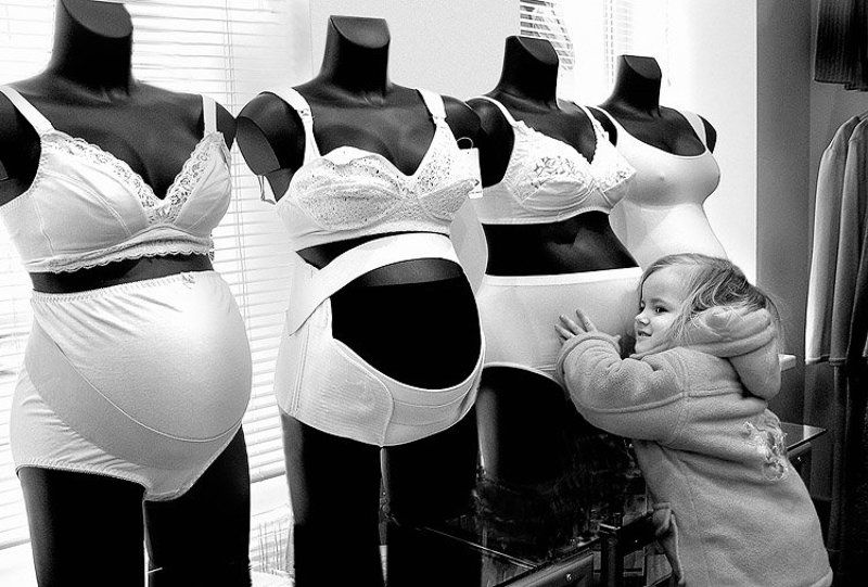 Ну, как ты там, маленький манекен ?photo preview