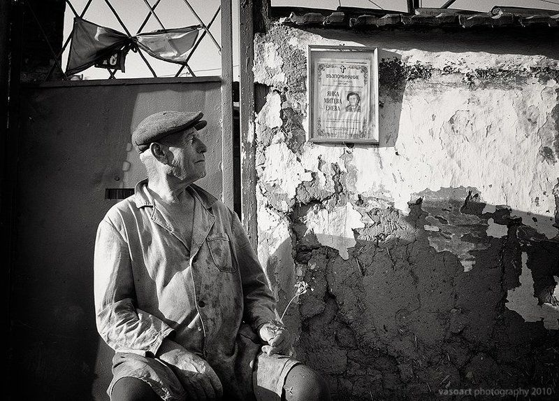 Lonelinessphoto preview