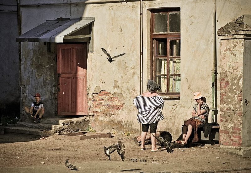 жизнь, улица, жанр Из жизни коммунального  дворика города Nphoto preview