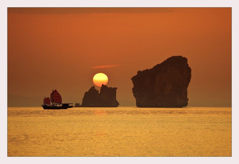 close to sunsetphoto preview