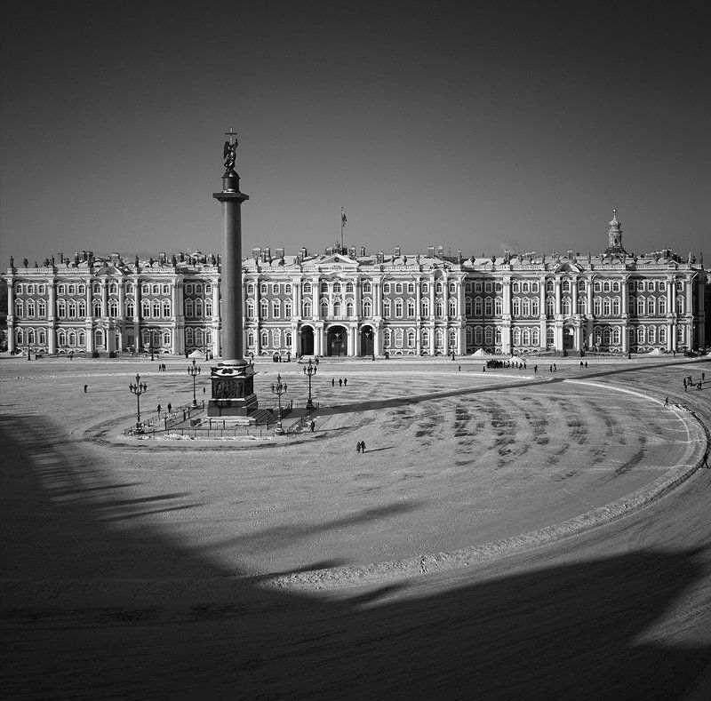 Palace Squarephoto preview