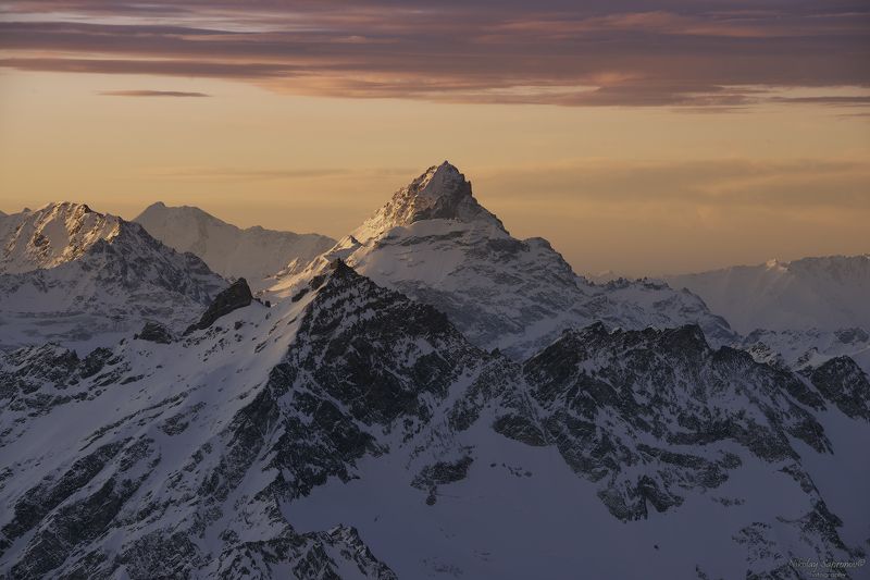 главный кавказский хребет, гкх, кавказ, северный кавказ, кавсказские горы, азау, рассвет, снежные горы, caucasus, приэльбрусье, вид с эльбруса, elbrus, эльбрус, чегет \