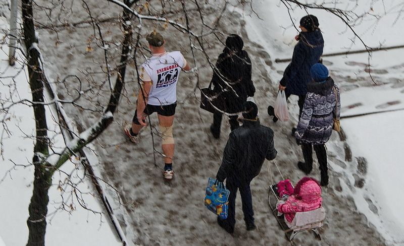 зима, город, улица, дождь, снег, слякоть Он был не такой как все..!photo preview
