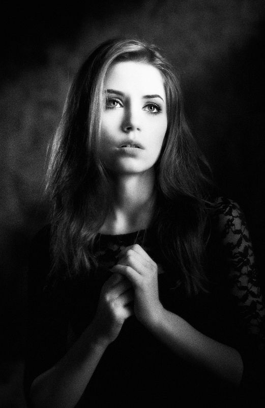 портрет ч/б взгляд ***photo preview