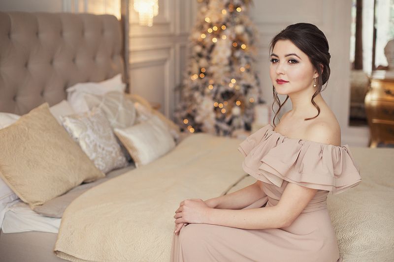 девушка, студия, свет, утро, портрет Утро Софьиphoto preview