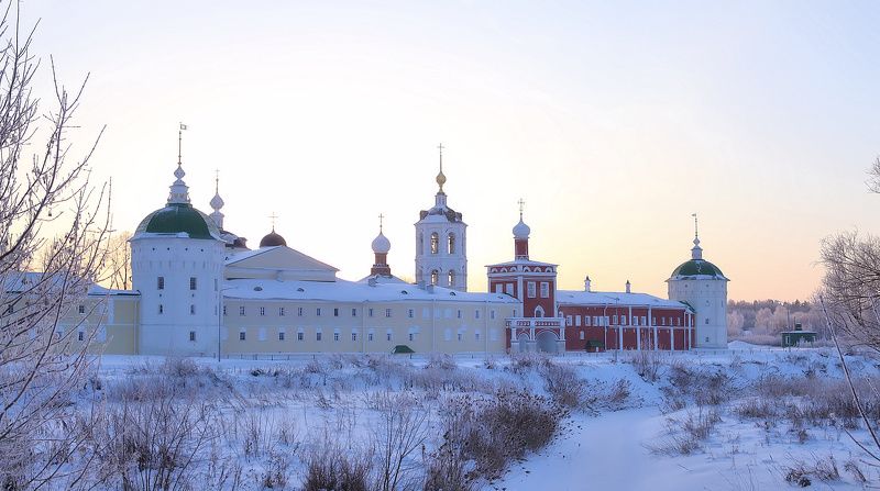 Зима, монастырь, утро, мороз, храм Николо-Пешношский монастырьphoto preview