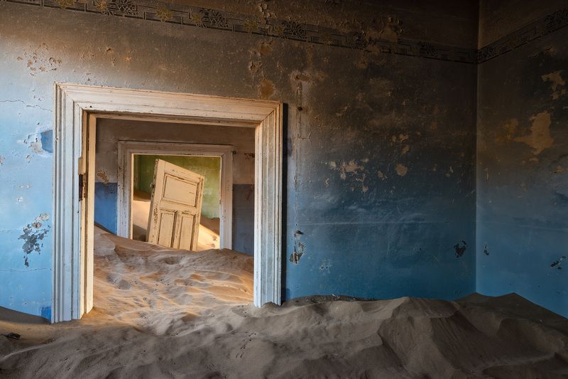 намибия Дверь-фотомодельphoto preview