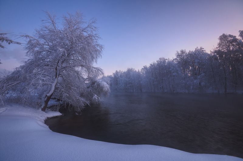 россия, подмосковье, шатура, пейзаж, природа, зима, утро, рассвет, мороз, снег, иней, озеро, вода, пар, деревья, небо, свет Волнующее безмолвиеphoto preview