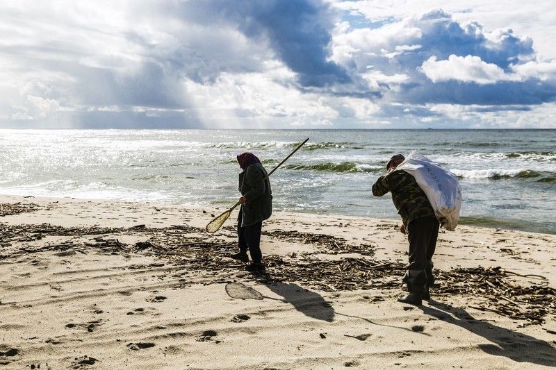 море, люди, человек, берег, пляж, песок, старики,  ***photo preview