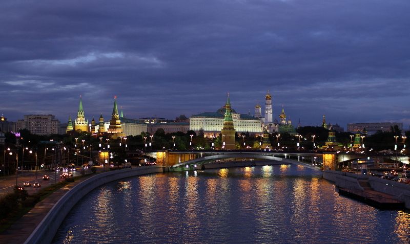 Вечерний кремль. фото превью