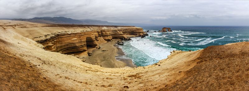 monumento natural la portada, chile, antofagasta, ocean La Portadaphoto preview