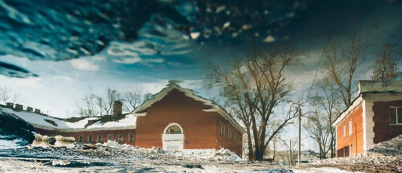 лужа, весна, дерево, дом Веснаphoto preview