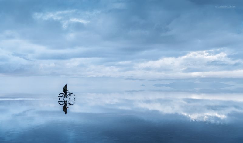 Мчащийся по небу...photo preview