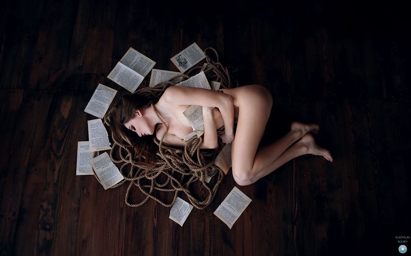 Нить времениphoto preview