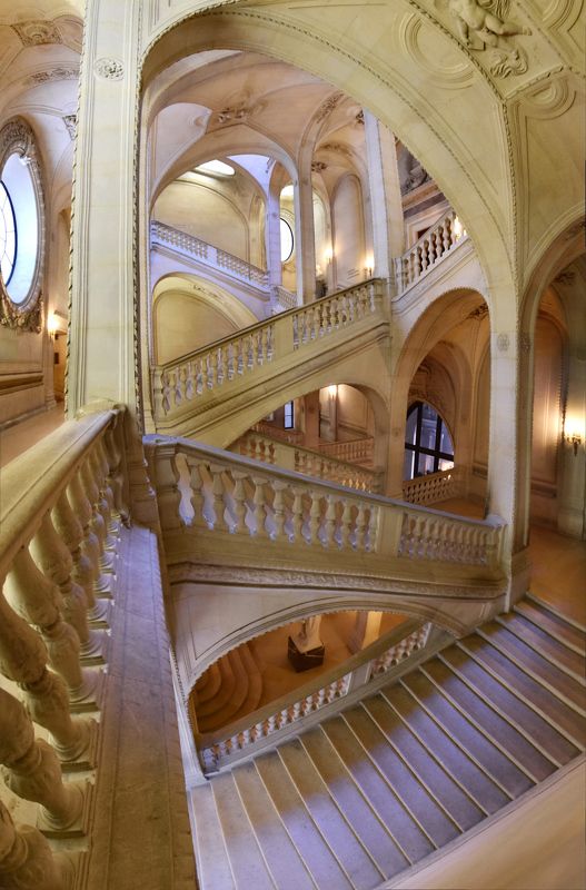 louvre, paris, stairs, staircase, arches, columnes, archtecture, lighht, panorama, wide-angle Эшерескаphoto preview
