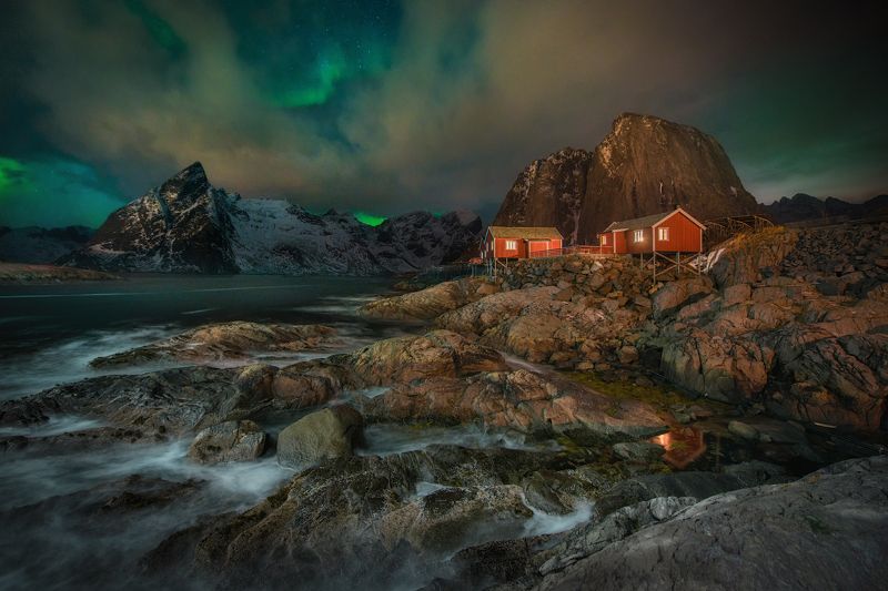 Лофотенские острова, Лофотены, зима, полярное сияние Рыбацкая деревняphoto preview