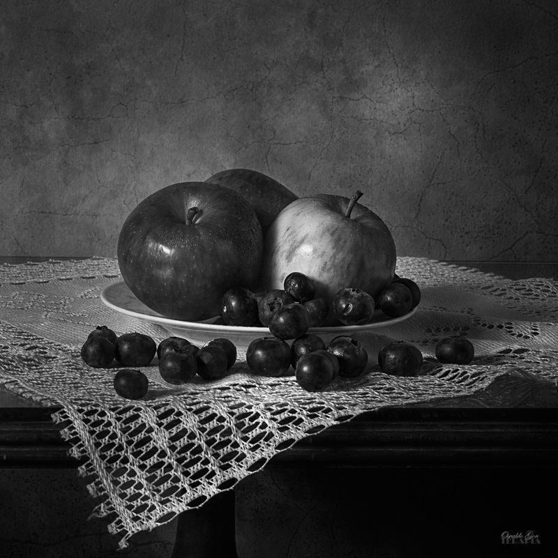 Manzanas y arándanosphoto preview