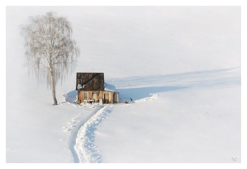 На краю одиночестваphoto preview