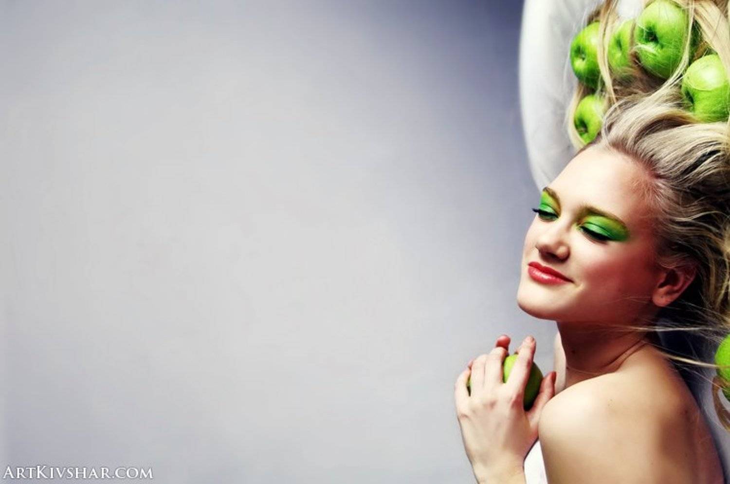 ***. Автор: Артём Кившарь яблоки, Артём Кившарь