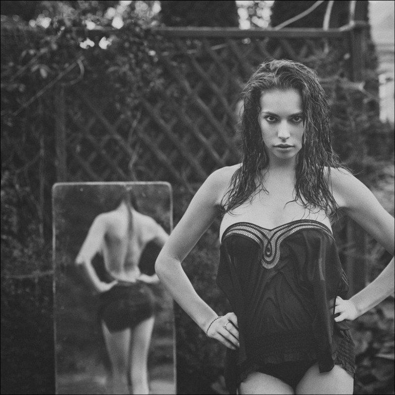 Глаза наши слепы, а Красота ищет зеркала....photo preview