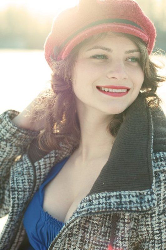 meet on street. cities.photo preview