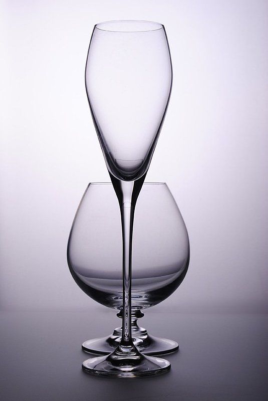 бокалы, посуда, предметная съемка, стекло, фотонатюрморт Дон Кихот и Санчо Пансаphoto preview