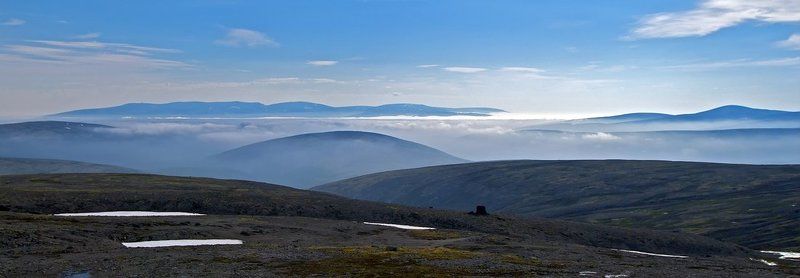 хибины Острова в облачном море фото превью