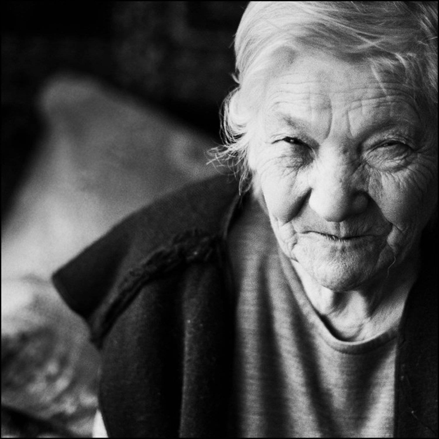 Бабушка. Автор: Марина Сивакова , Марина Сивакова