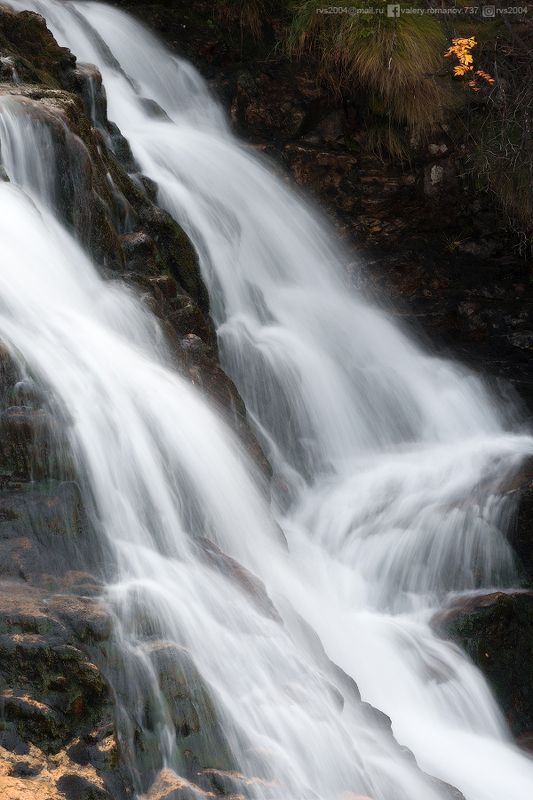 ручей, водопад, ручей, серебро, лес, южные водопады, лес, мох, река, зелень, листья, альпы, природа, ручей, река, вода, лес, пейзаж, длинная экспозиция, зеленый, золотой, влажный, валаско, италия, франция Leprechaun’s secret place – Тайное место лепреконовphoto preview