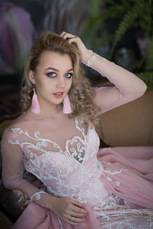девушка,портрет, платье, барби Ульянаphoto preview