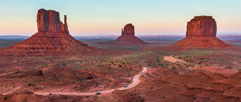 Долина Монументовphoto preview