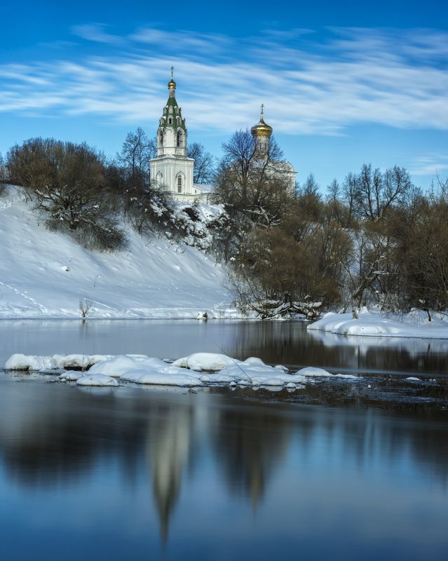 пейзаж, россия, подмосковье, природа, путешествие, небо, церквушки, вера, река, зима Церковь Преображения Господня.photo preview