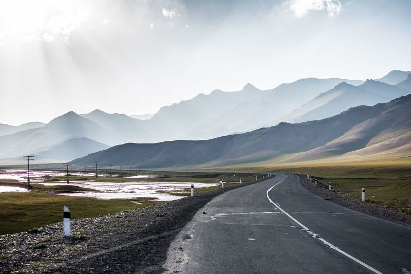 природа, пейзаж, горы, дорога, река Дорога на Памирphoto preview