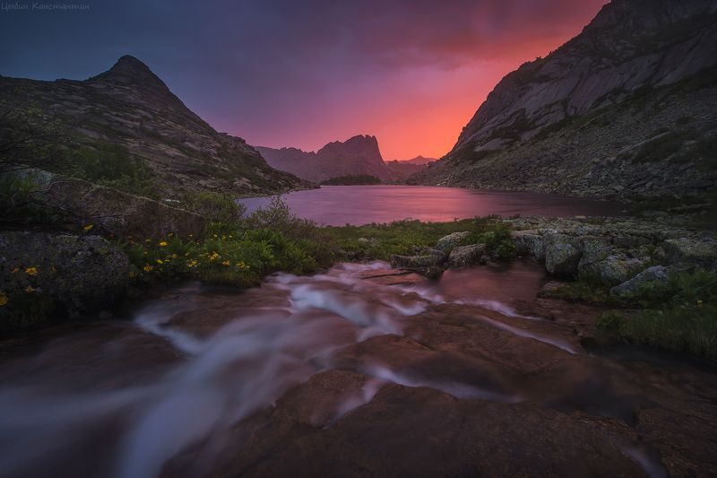 Ергаки, озеро, Горных Духов, рассвет, Россия, горы Рассвет на озере Горных Духовphoto preview