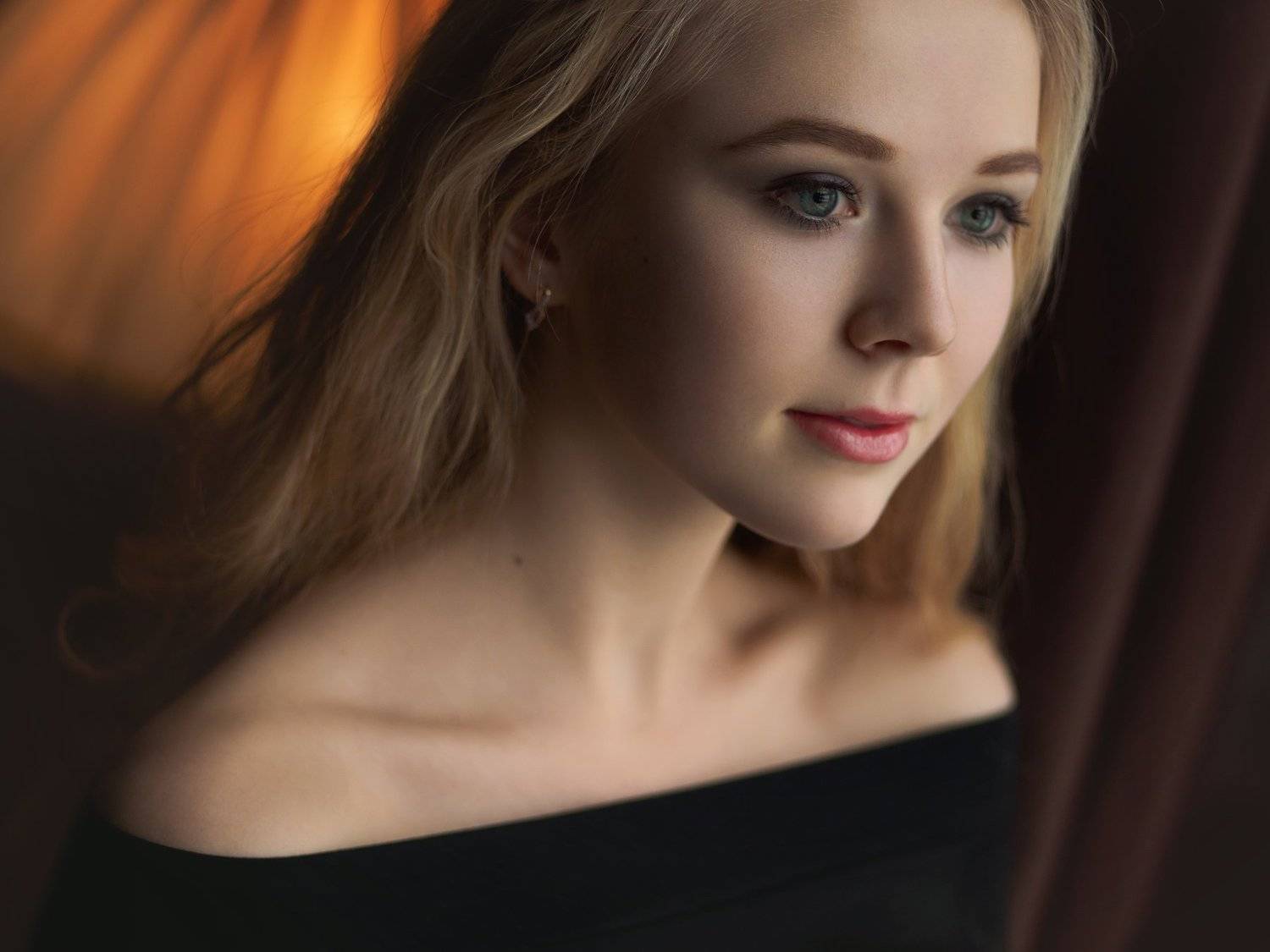 Смешанный свет. Автор: AndreyZhukovRu , AndreyZhukovRu