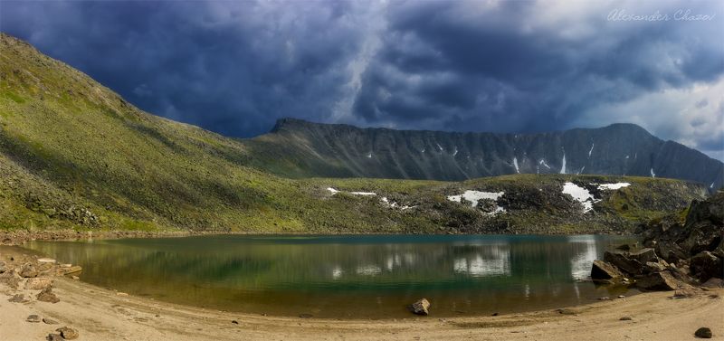 урал, горы, облака, озеро В ожидании грозыphoto preview