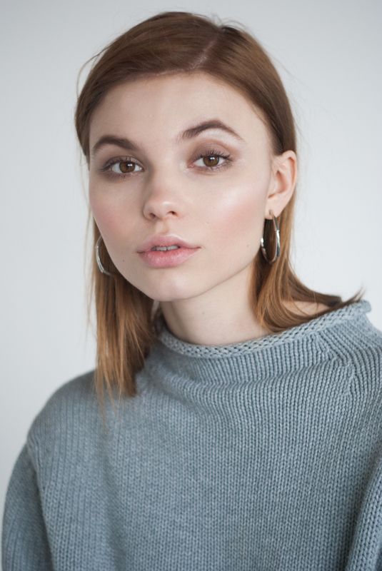 модельные тесты, девушка, портрет, чб Ринаphoto preview