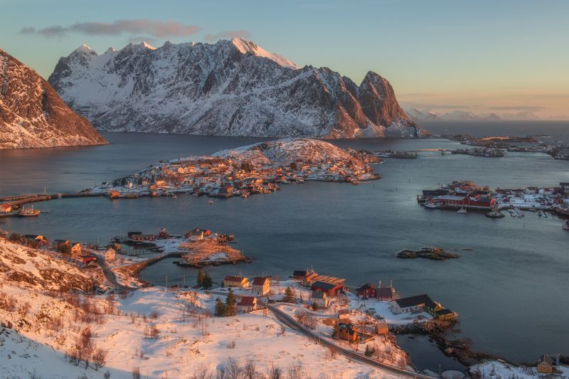 Лофотенские острова, Рейне  Рассвет над Рейнеphoto preview