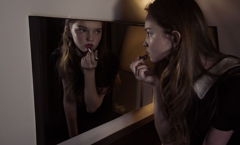 портрет Пока мамы нет домаphoto preview