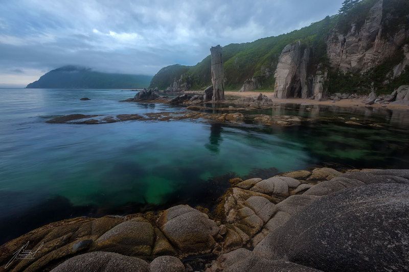 Море - чистый изумруд!photo preview