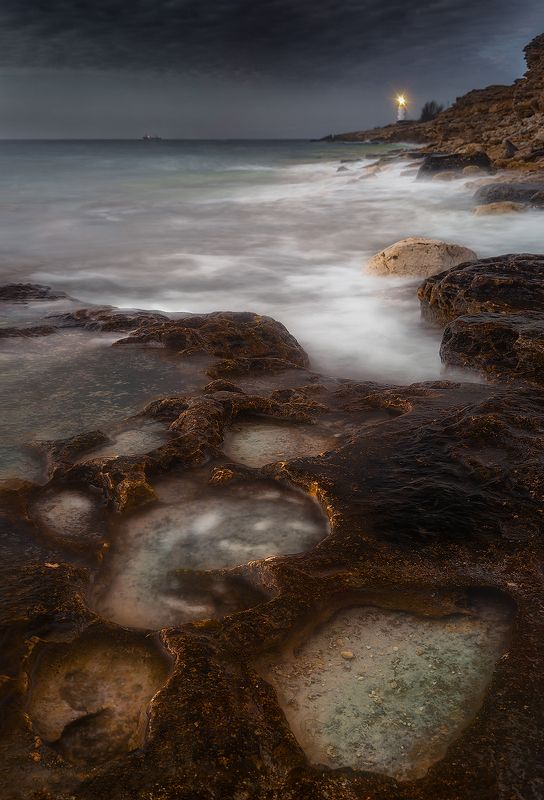 море, маяк, кратеры, побережье, берег, волна \