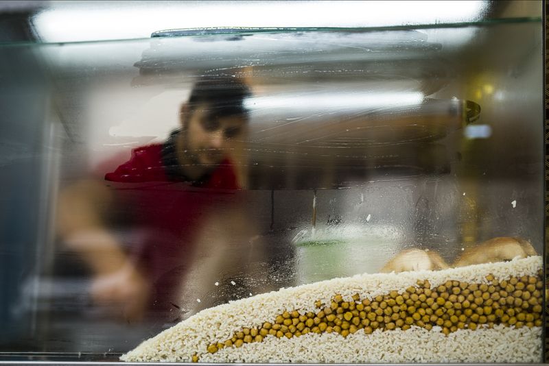 istanbu,street,lunch,meal,portrait,people,travel Lunchphoto preview