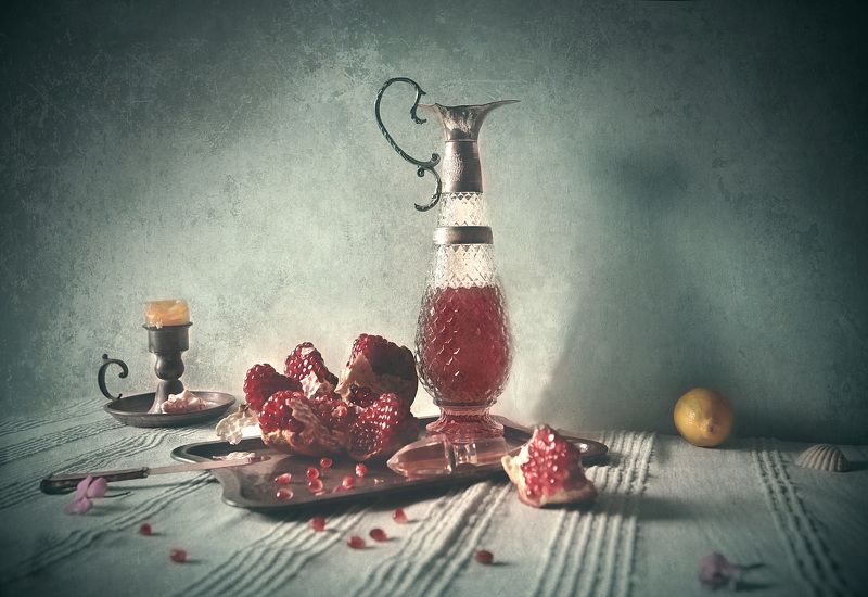 Pomegranatephoto preview