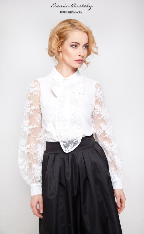 лукбук, съёмка одежды, фотосессия в студии Дарьяphoto preview