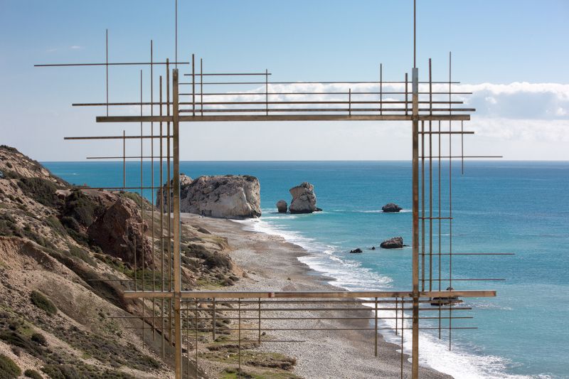 кипр, море, скалы, вид, инсталляция, пейзаж Пейзаж как артобъектphoto preview